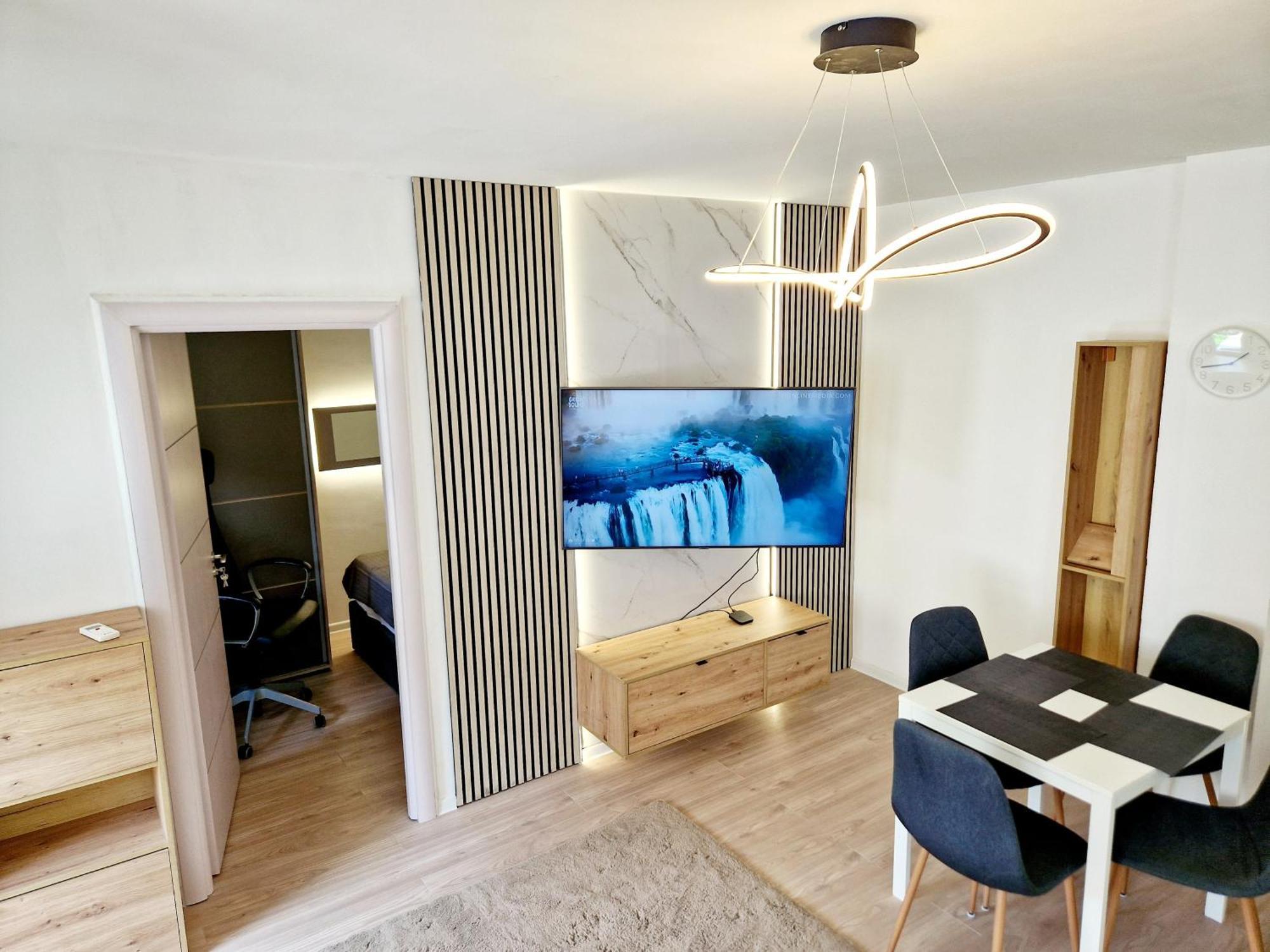 Cosy Novi Sad Loft, Self Check-In Lejlighed Eksteriør billede